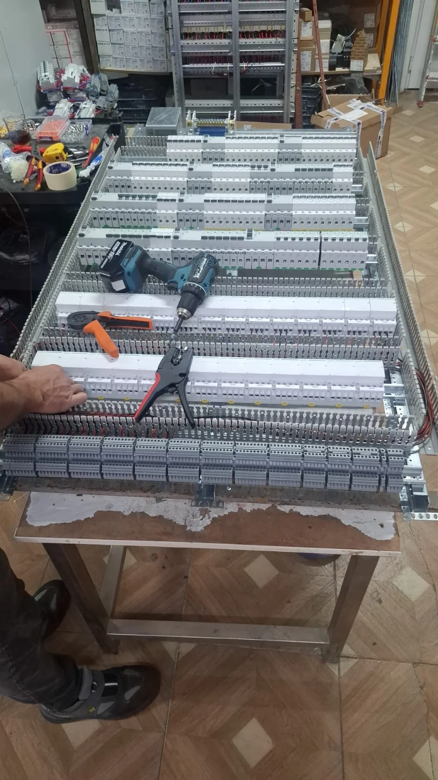 Elektrik panosu klemens ve kablolama montajı